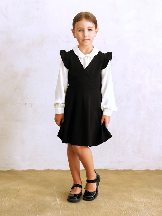  Dungaree dress (7-10 years) ( Negru 9 ani / 134 cm)