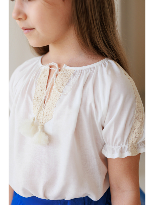  Блузка с украшением (3-8 лет) ( Crem 3 ani / 98 cm)