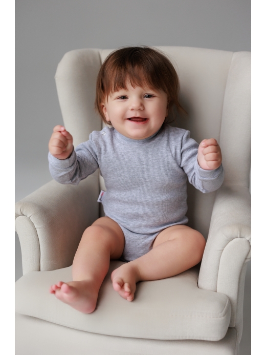  Body tip maletă ( Gri 1 lună / 56 cm)