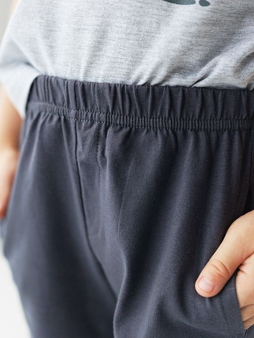  Pantaloni scurți cu buzunare laterale (2-8 ani) ( Gri închis 5 ani / 110 cm)
