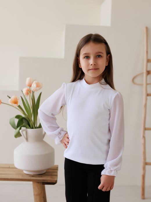  Polo-neck top (6-8 years)